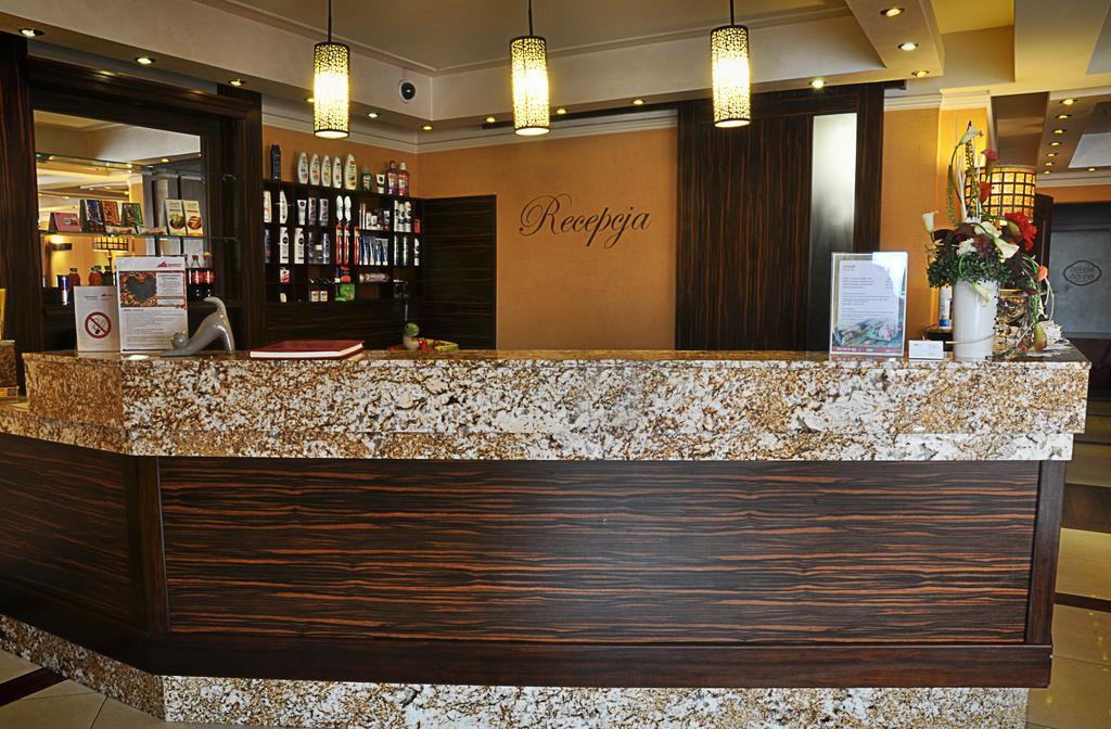 Ahotel Czechowice-Dziedzice Exterior foto